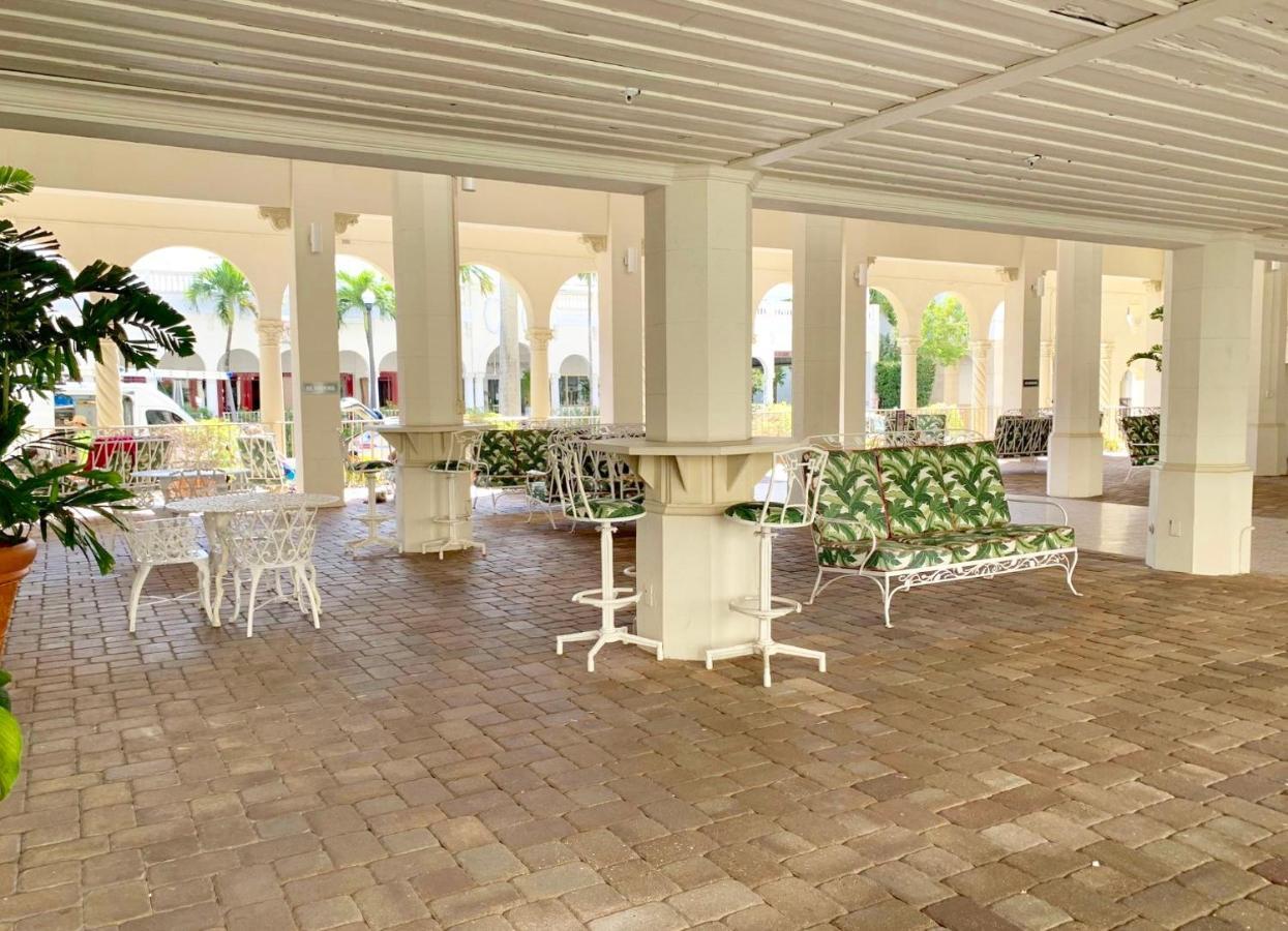 Cozy Studio In The Heart Of The Palm Beach Island - Free Valet Service Ngoại thất bức ảnh